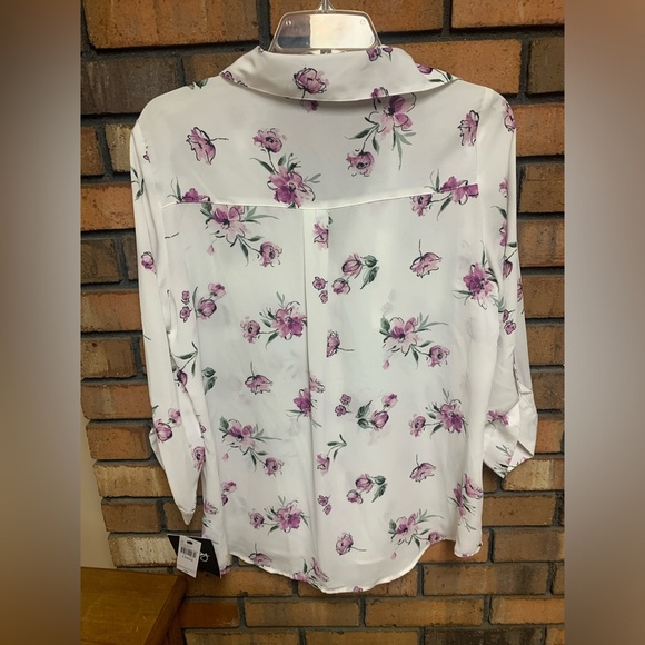 By & By White and Pink Notched Collar Button Down Shirt - Picture 2 of 4